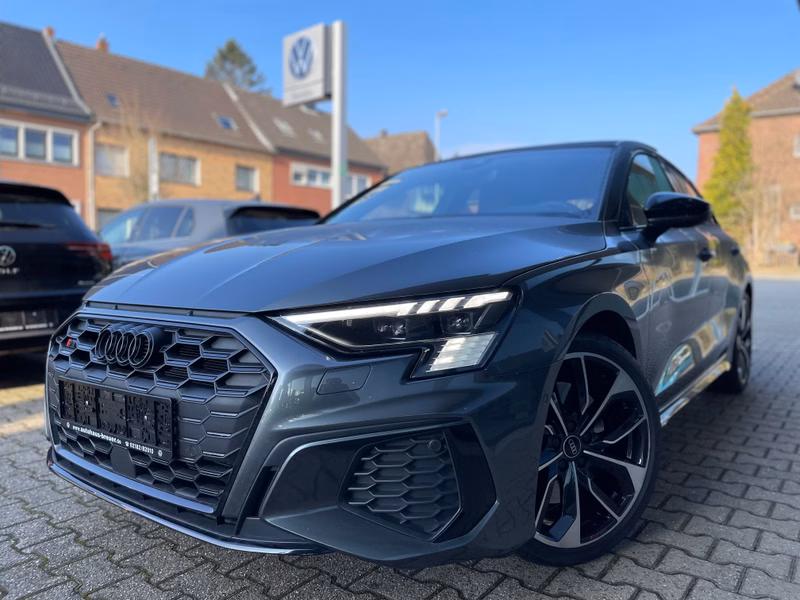 Audi S3 Sportback quattro PANO,Leder,KAM,B&O,MATRIX