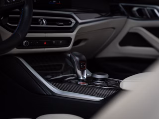 BMW M4 Competition LIVE-COCKPIT CARBON H-K 360° - foto 6