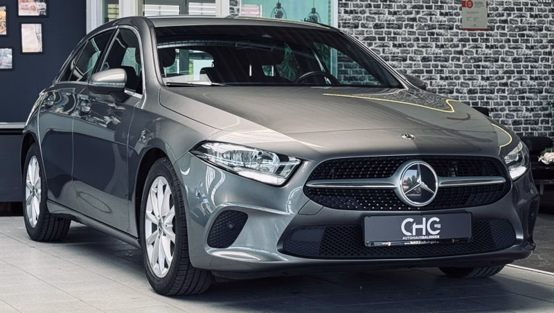 Mercedes-Benz A 180 |WIDESCREEN|SHZ|NAVI|