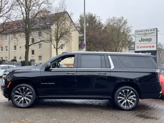Chevrolet Suburban 6.2 V8 High Country 2026 + 4 Jahre Garantie - foto 9