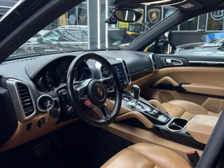 Porsche Cayenne 3,0 Diesel Platinum Edition CHRONO / PANO / CAM / BOSE / START-STOP - foto 13