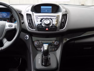 Ford Kuga 2.0 TDCi Individual 1.Hand Ford Scheckheft - bilder 17