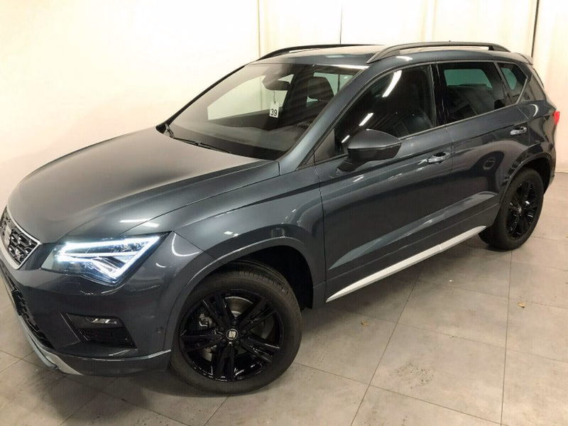 Seat Ateca 2.0 TSI FR 4Drive DSG NAVI AHK BEATS PANO