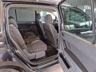 Volkswagen Touran Trendline 2,0TDI*7-SITZER*KAMERA*CARPLAY* - bilder 16