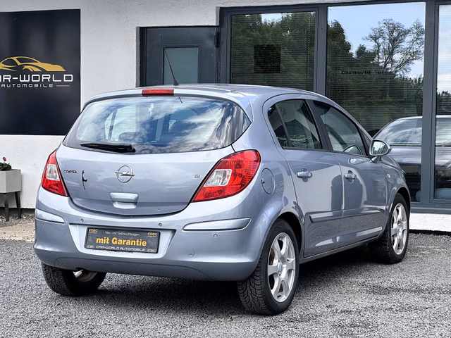 Opel Corsa D Cosmo - bilder 4