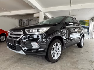 Ford Kuga Titanium/Automatik/Bi-Xenon/Key-Free/Rfkamera - bilder 1