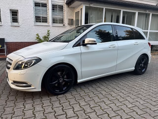 Mercedes-Benz B 180/Navi/ - foto 5