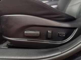 Hyundai i40 cw 2,0L LED / CARPALY / SHZ / NAVI / DAB / PDC / TEMP Trend - foto 6