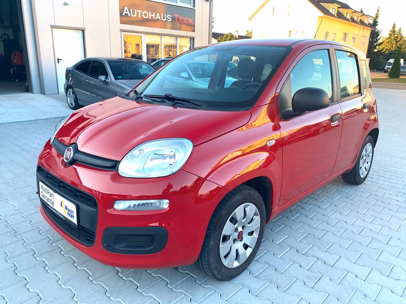 Fiat Panda Pop EURO 6 54 TKM KLIMA EFH 4/5TÜRE 8xBEREIFT