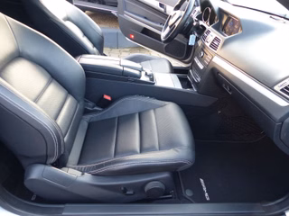 Mercedes-Benz E 200 E Coupe Automatik*LEDER*PANO*AMG PAKET*LED - photo 6