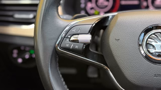 Skoda Scala Style  AHK ACC TEMPOMAT PANO PDC - bilder 10