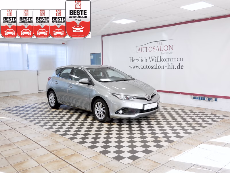 Toyota Auris Comfort*2Vorb*Toyot.Servicege.Kamera*Navi*