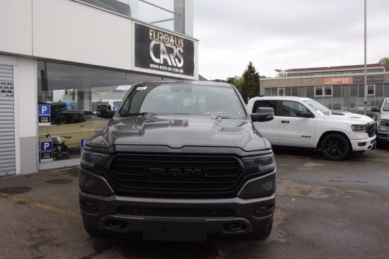 Dodge RAM Limited 2023 Night Ram Box Split LPG Pano