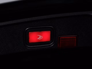 Mercedes-Benz C 300 4M AMG-LINE  DISTR MBEAM BURMESTER 360° - bilder 10