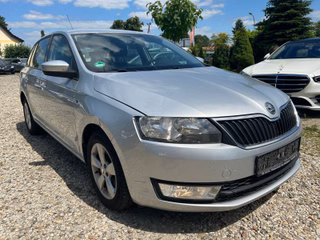 Skoda Rapid Spaceback Ambition/DSG/KLIMA/EURO5/PDC/