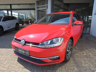 Volkswagen Golf VII Variant 2.0 TDI 150 PS 7-Gang DSG, ACC, Navigation, SH, PDC,
