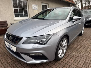 Seat Leon ST FR Black Matt Edition*DAB*PANO*LED*