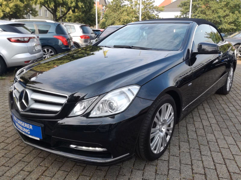 Mercedes-Benz E 300 Cabrio BE*XENON*BELÜFTETE SITZE*ACC*ILS*
