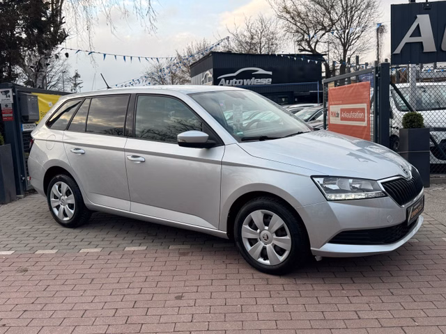 Skoda Fabia 1.0 Combi Ambition*Klima*PDC*Temp*Carplay* - foto 1