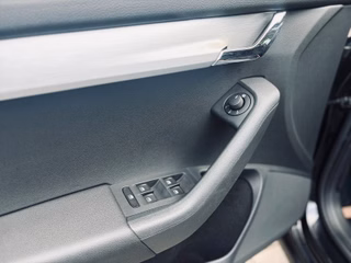 Skoda Octavia Combi Clever+Navi+Carplay+Tempomat+SHZ+ - foto 12
