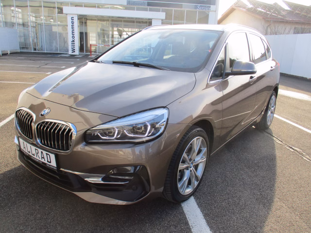 BMW 225 i xDrive Active Tourer Luxury Line - bilder 1