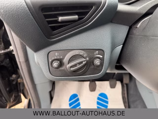 Ford C-Max Champions Edition*2.HAND*KLIMA*NAVI*SHZ* - foto 10