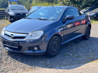 Opel Tigra Twin Top Edition / Kette gerissen / - photo 1