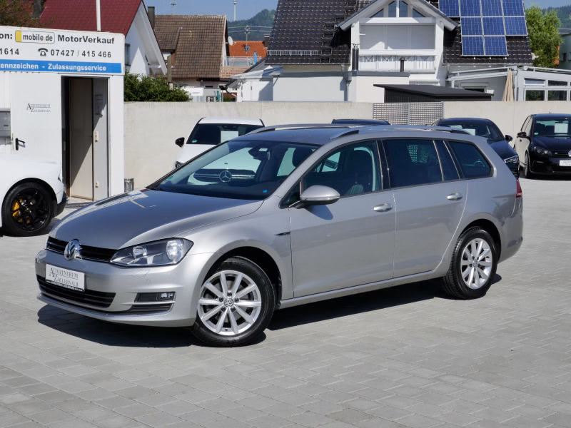 Volkswagen Golf VII Variant 1.6 TDI DSG Lounge *NAVI*EURO6*