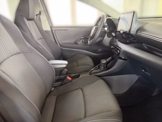 Toyota Yaris Hybrid Teamplayer +Technik Pak. - foto 19