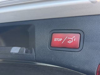 Mercedes-Benz E 200 CGI BlueEfficiency Automatik Navi - bilder 38
