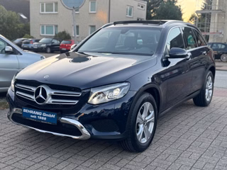 Mercedes-Benz GLC250 4MATIC*KAMERA*PANO*LED*1.HAND*