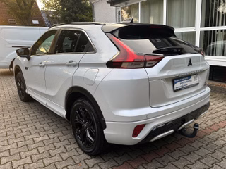Mitsubishi Eclipse Cross/Plus Select Black Hybrid 4WD - foto 6