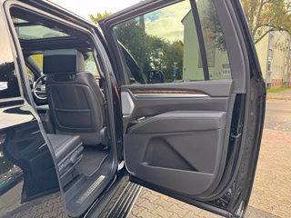 Cadillac Escalade ESV 6.2 V8 Platinum Sport 24" Modell 2026 - bilder 21