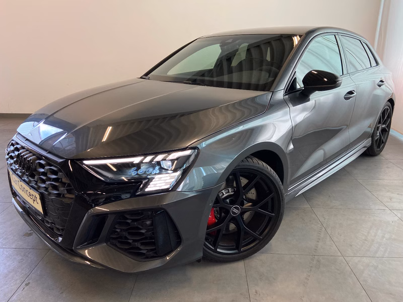 Audi RS3 Sportback MAGNETIC 19" MATRIX B&O SPORT ABGAS