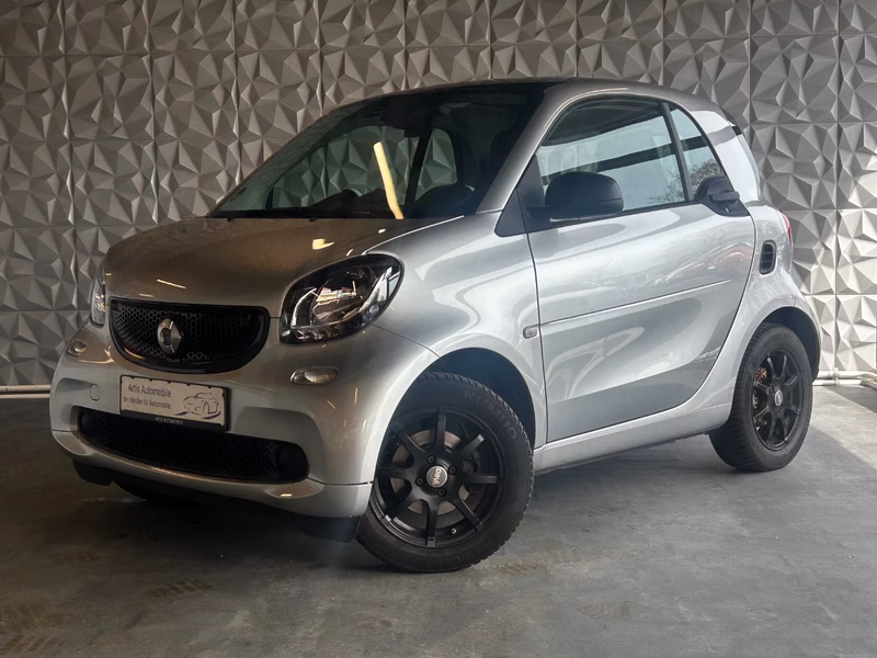 Smart fortwo coupe PANORAMA AUTOMATIK NAVI