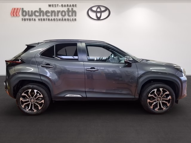 Toyota Yaris Cross Hybrid FWD Teamplayer +Safety- & Comfort Paket - bilder 4