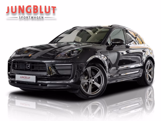 Porsche Macan Jahreswagen, Panoramadach, Luftfederung Used vehicle for sale | First registration 10/2023