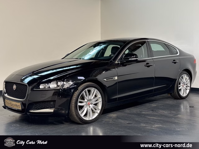 Jaguar XF Prestige 25t AWD KAMERA+MERIDIAN+MEMORY+PANO - фото 1