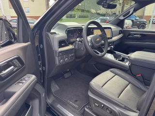 Chevrolet Suburban 6.2l High Country 2026 + 24" + 4 Jahren Garantie - foto 20