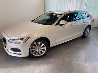 Volvo V90 Kombi Momentum D3 GEARTRONIC 18" LED