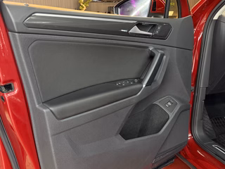 Volkswagen Tiguan Highline 1,4 TSI 4Motion OFFROAD/NAVI/AHK/KEYLESS/KAMERA - foto 5