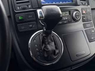 Volkswagen T5 2.5TDI Multivan*Aut*E-Rollstuhlrampe*Standhz* - foto 19