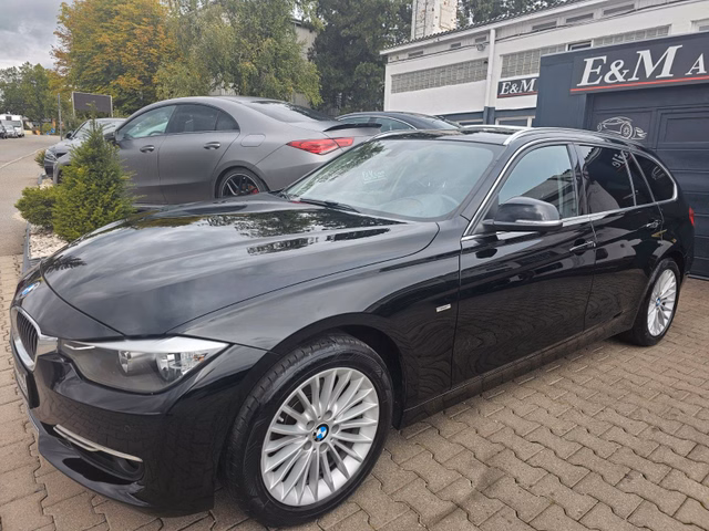 BMW 320 Touring*1.HAND*UNFALLFREI*NAVI*SHZ*PDC*SHZ* - foto 1
