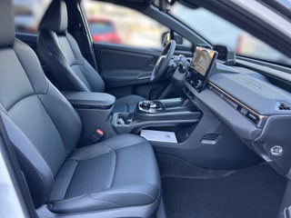 Toyota bZ4X FWD Lounge Sky ( Panoramadach ) + Sound-Paket ( JBL ) - bilder 19