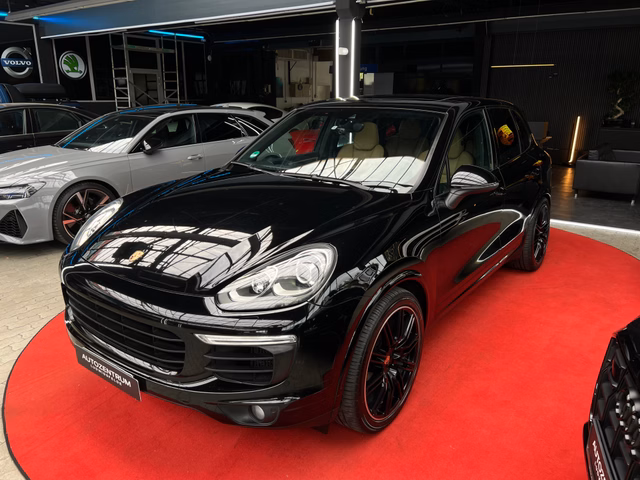 Porsche Cayenne 3,0 Diesel Platinum Edition CHRONO / PANO / CAM / BOSE / START-STOP - foto 3