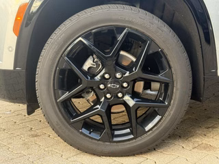 2025 Chevrolet Traverse RS - photo 9