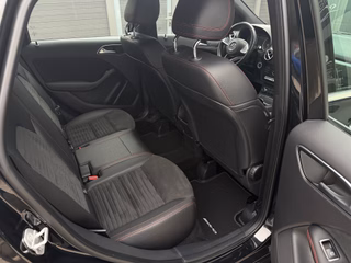 Mercedes-Benz B 250 4Matic SHZ Standhzg Navi LED AppleCarplay - foto 17