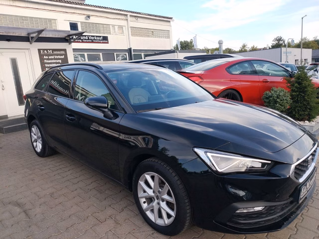 Seat Leon Sportstourer Style Automatik*1.HAND*NAVI* - foto 2