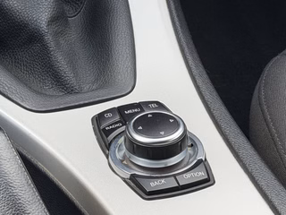 BMW 320 d xDrive XD/ Euro5/ 8XALU/NAV/1.Hand - foto 19