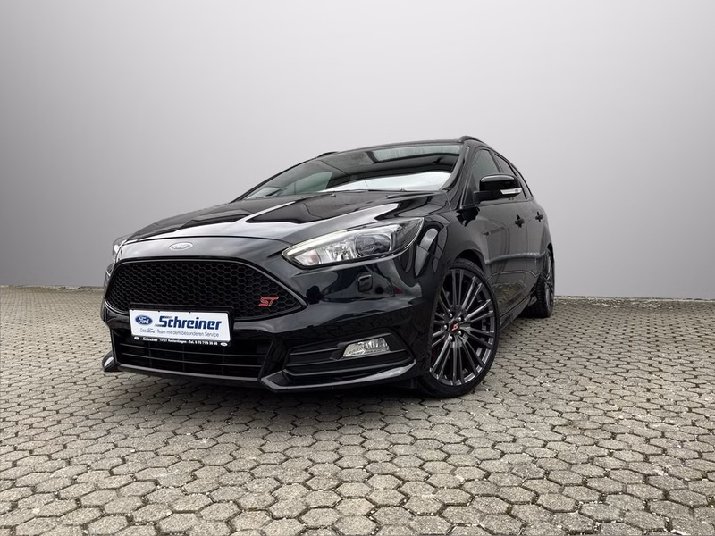 Ford Focus Turnier ST mit Navi | Kamera | RS-Felgen